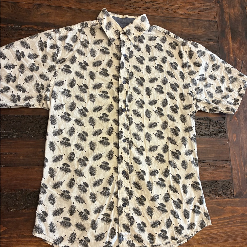 Style Lab Button Down Feather Pattern Shirt Men's Small Office Work Summer